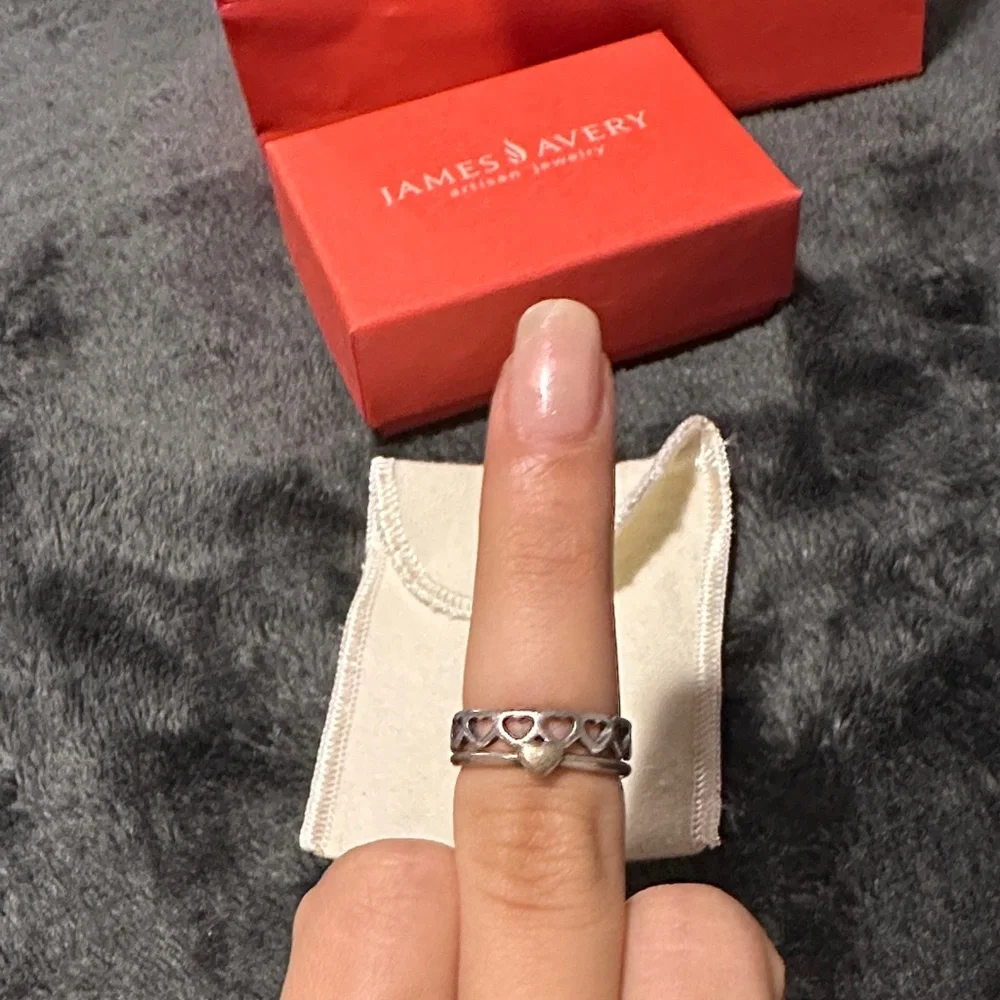 James Avery sterling Silver heart Rings with Bag, dust bag & Box❤️ - Picture 5 of 6